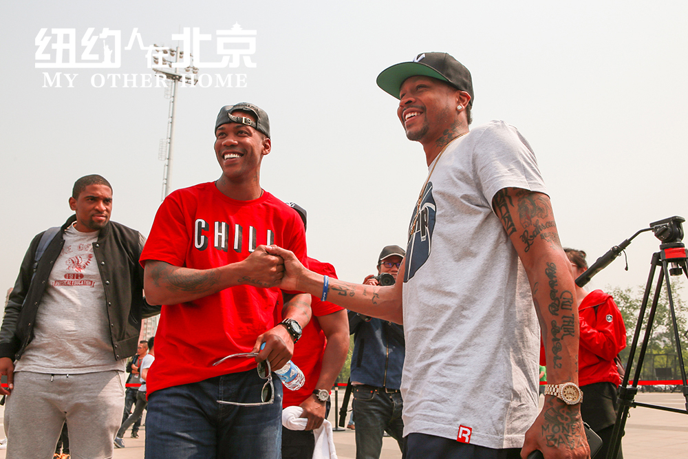 ��ŦԼ���ڱ������������������밬��ɭ.jpg