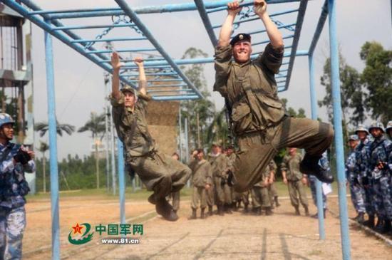 �ж�����½ս�����Ͻ��жԺ�������ս��ս���ۺ�����