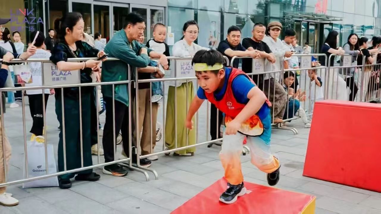 燃动通州!都市闪击令跑酷嘉年华圆满落幕,酷小萌赋能少年成长